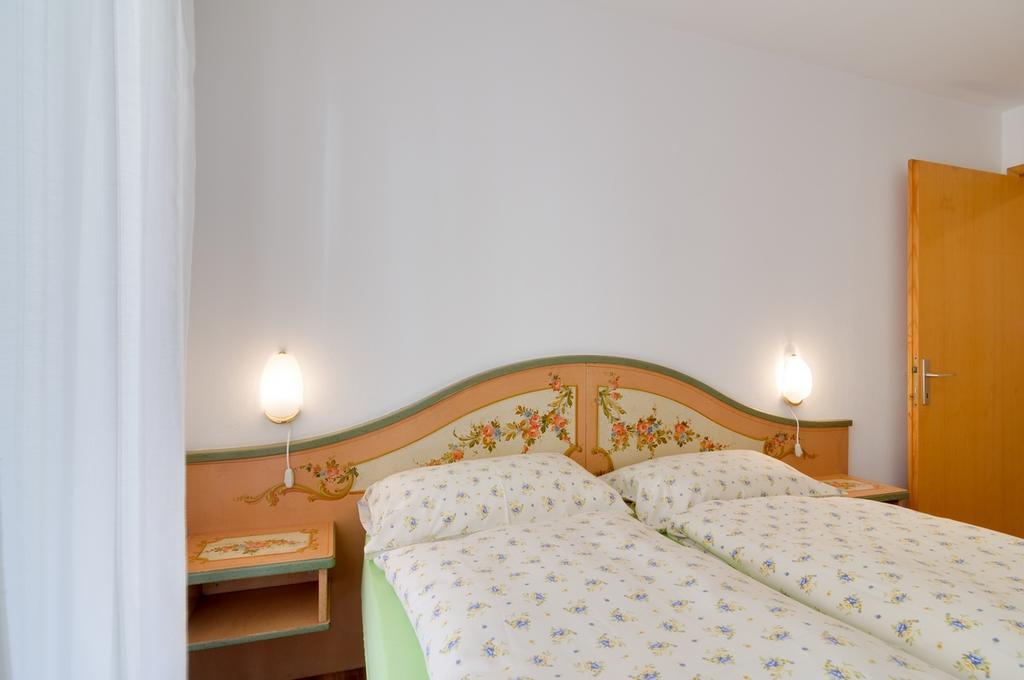Appartamenti Cesa Maria Mountain Hospitality Canazei Esterno foto