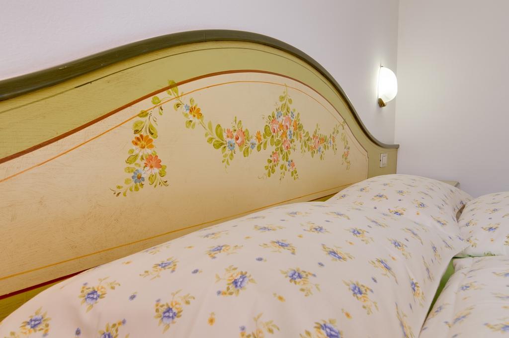 Appartamenti Cesa Maria Mountain Hospitality Canazei Esterno foto